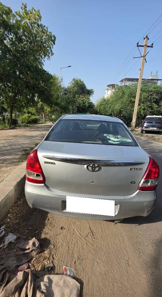 https://images10.gaadi.com/usedcar_image/4633915/original/processed_7b98b3ed-a7d7-4891-b75d-826c3274f839.jpg?imwidth=6400