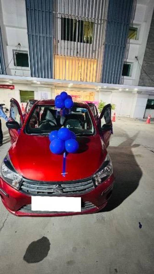 https://images10.gaadi.com/usedcar_image/4633934/original/processed_f90108d0-a51f-4a2f-b016-bbeaa433cd33.jpeg?imwidth=6400