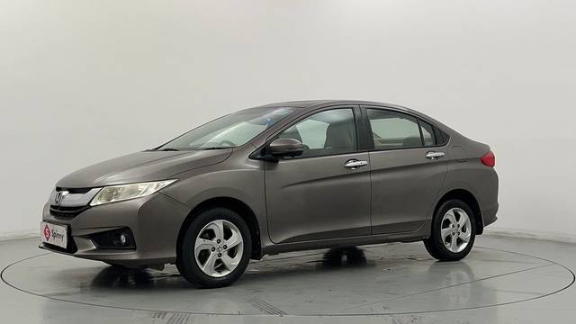 https://images10.gaadi.com/usedcar_image/4633985/original/e035df6f4abce47af812a1d884bf29de.JPG?imwidth=6400