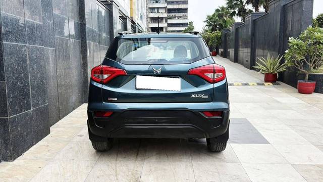 https://images10.gaadi.com/usedcar_image/4633992/original/processed_34f4014b864c2007ba61f24c412cf832.jpg?imwidth=6402