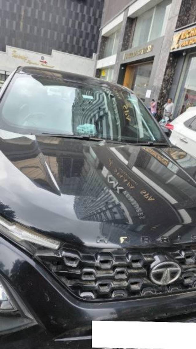 https://images10.gaadi.com/usedcar_image/4633995/original/processed_84bd4a7b-c0e7-4c2a-89f1-5e8d4b84f39b.jpg?imwidth=6402
