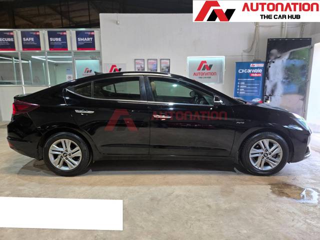 https://images10.gaadi.com/usedcar_image/4634003/original/processed_4d514f6a1f7f96e8d02d76770779452f.jpg?imwidth=6401