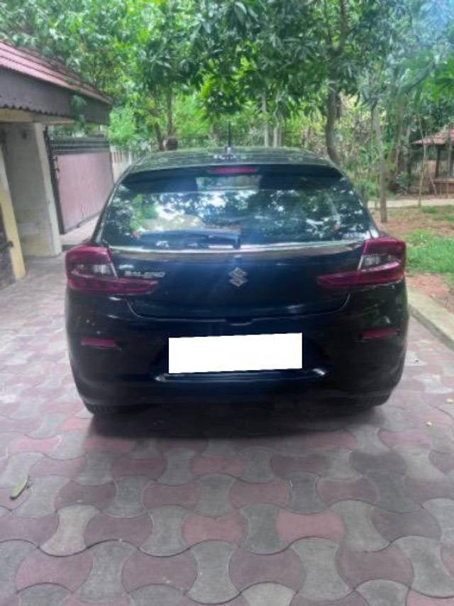 https://images10.gaadi.com/usedcar_image/4634005/original/processed_e67621e6-2e70-4a74-b159-71e0e7bcc70b.jpeg?imwidth=6400