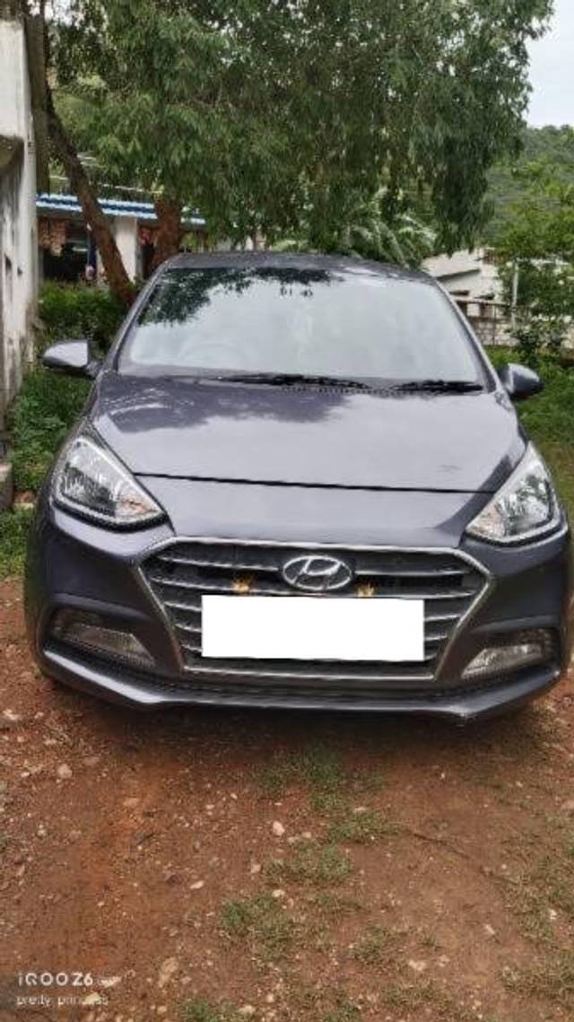 https://images10.gaadi.com/usedcar_image/4634009/original/processed_acfa4e37-3b87-41e3-85c2-1acfa04c47f4.jpg?imwidth=6402