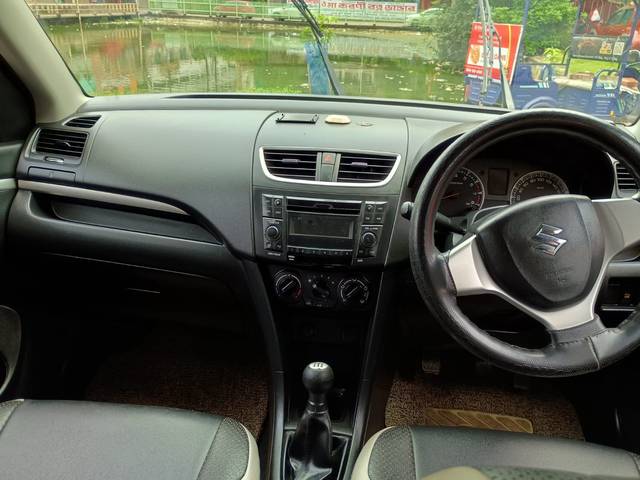 https://images10.gaadi.com/usedcar_image/4634059/original/16c9f666bb1cd37c77933f25ec06bb5a.jpg?imwidth=6402