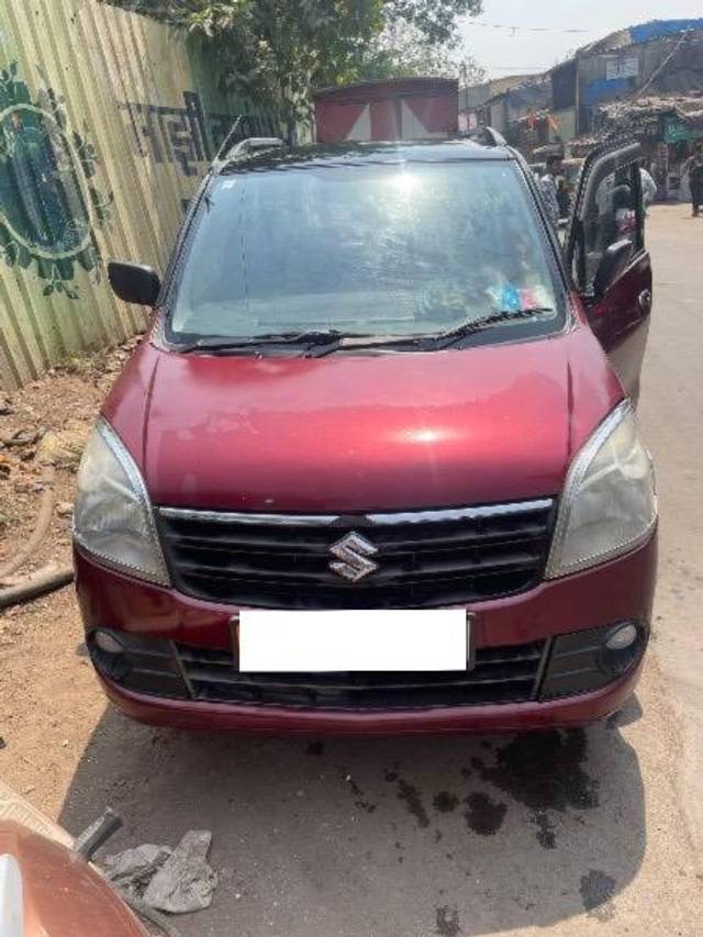 https://images10.gaadi.com/usedcar_image/4634061/original/processed_d83be286-7915-4fed-8b57-8c54a747c645.jpeg?imwidth=6400