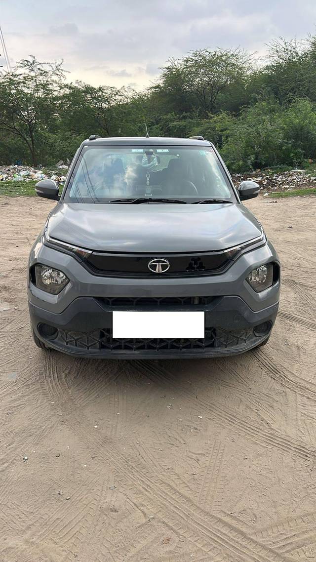https://images10.gaadi.com/usedcar_image/4634085/original/processed_a76cdaf8-d866-4e21-bb95-1882358c479b.jpg?imwidth=6400