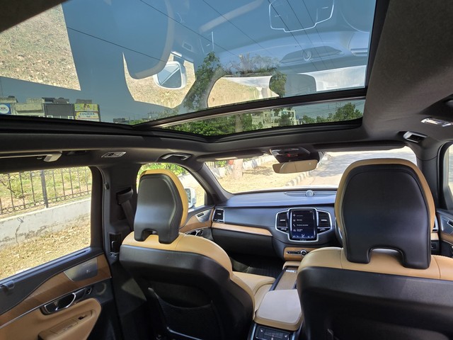 Second-hand 2017 Volvo XC90 D5 R-Design for sale in Chandigarh-8