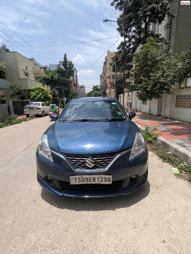 https://images10.gaadi.com/usedcar_image/4634115/original/4ab4f159be2b3bc23c13e59c4020baf0.jpg?imwidth=6400