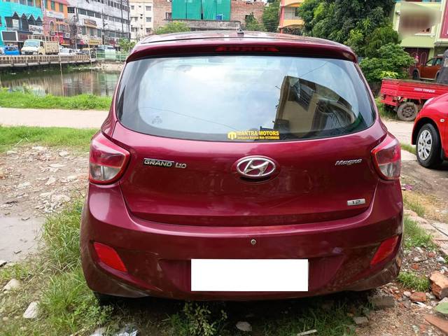 https://images10.gaadi.com/usedcar_image/4634129/original/processed_bd2ad7d569f0747da9213744ef519872.jpg?imwidth=6401