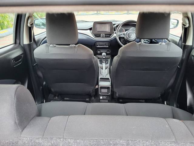 https://images10.gaadi.com/usedcar_image/4634130/original/a23627c935963d0698d0c0f7c19468b6.jpg?imwidth=6402