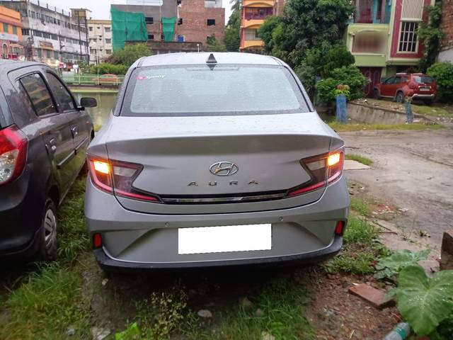 https://images10.gaadi.com/usedcar_image/4634131/original/processed_40942801dd9aab04a696ec9c59ef67d5.jpg?imwidth=6402