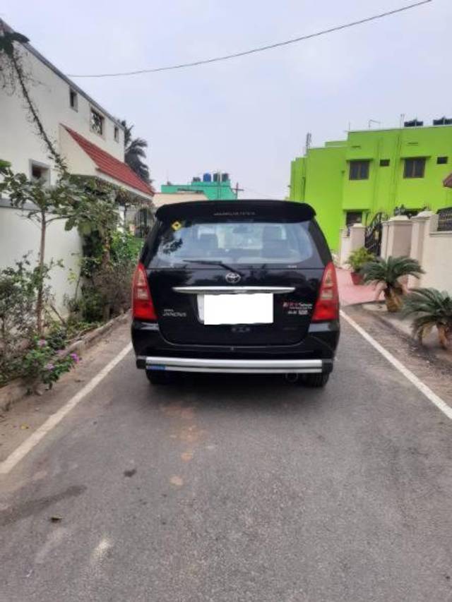 https://images10.gaadi.com/usedcar_image/4634151/original/processed_7273e82a-973b-494b-b24d-99bd627bcf61.jpg?imwidth=6401
