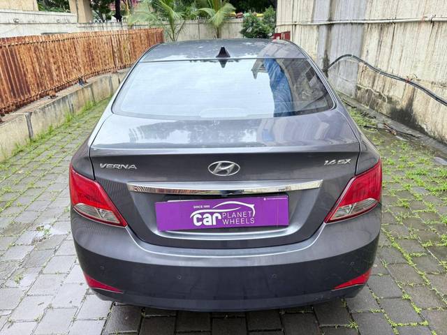 https://images10.gaadi.com/usedcar_image/4634154/original/processed_228f9e4d1f7d8b4f49c6f576fbaec382.jpg?imwidth=6401