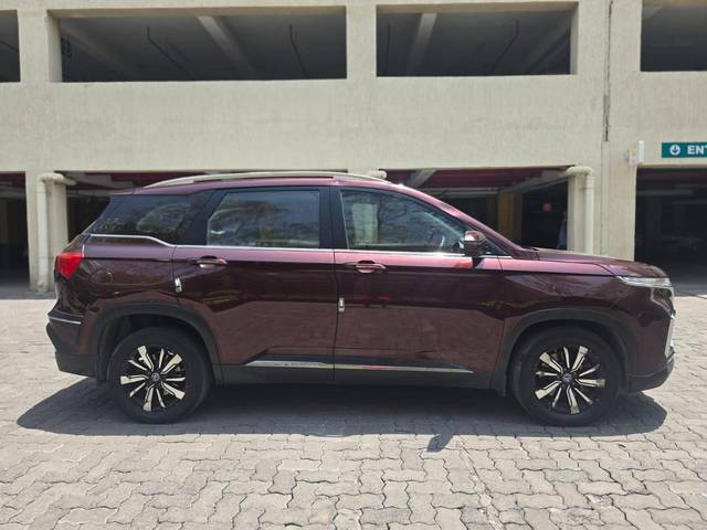 https://images10.gaadi.com/usedcar_image/4634155/original/processed_d08913fc-1186-409b-821f-66b715411e20.jpg?imwidth=6401