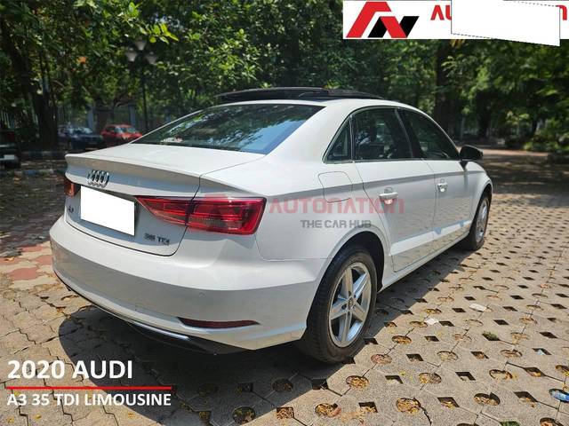 https://images10.gaadi.com/usedcar_image/4634164/original/processed_ef894c920e0437fc6ab678dde0f30dcf.jpg?imwidth=6401