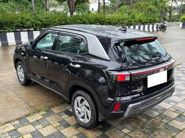 https://images10.gaadi.com/usedcar_image/4634181/original/processed_30efe224-9823-41ce-8f3a-49beacfa22d0.jpeg?imwidth=6402