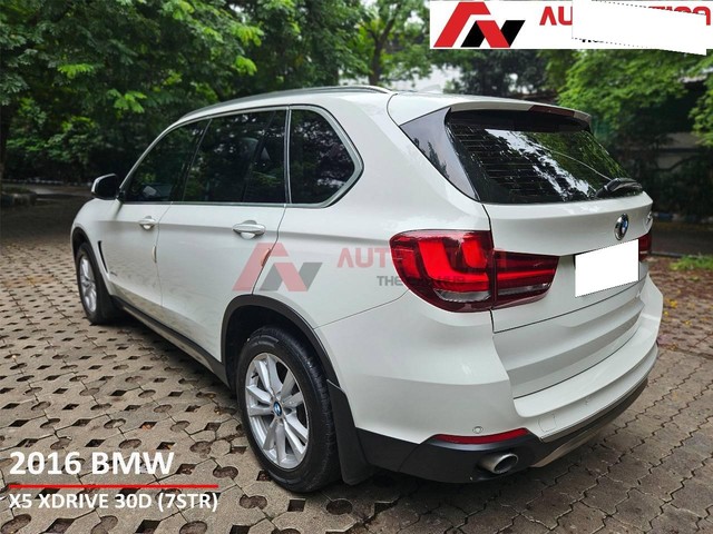 Second-hand 2015 BMW X5 xDrive 30d for sale in Kolkata-9