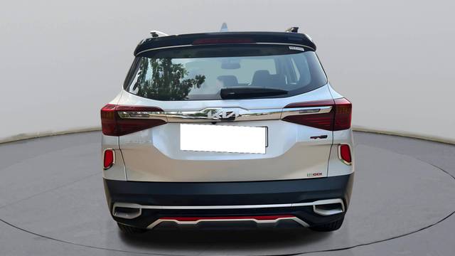 https://images10.gaadi.com/usedcar_image/4634188/original/processed_a2b736052011493cf02260bc1d6fc780.jpeg?imwidth=6401