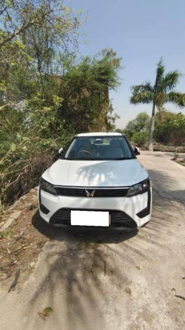 https://images10.gaadi.com/usedcar_image/4634189/original/processed_82ed140a-e4ae-4208-b97e-f540e21b3a03.jpeg?imwidth=6400