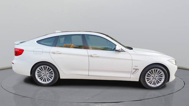 https://images10.gaadi.com/usedcar_image/4634190/original/7808abb750c30f2fdfe4642198c13011.jpg?imwidth=6401