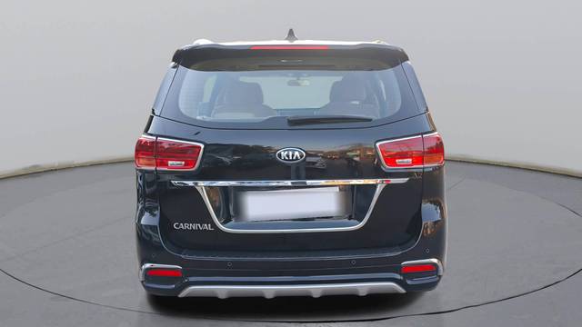 https://images10.gaadi.com/usedcar_image/4634197/original/processed_96e24c3233bc5f4ee7b42a154b05d460.jpg?imwidth=6402