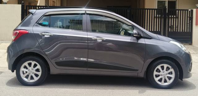 https://images10.gaadi.com/usedcar_image/4634212/original/067b61871f6d77e6d716a407e1ba310d.jpg?imwidth=6401