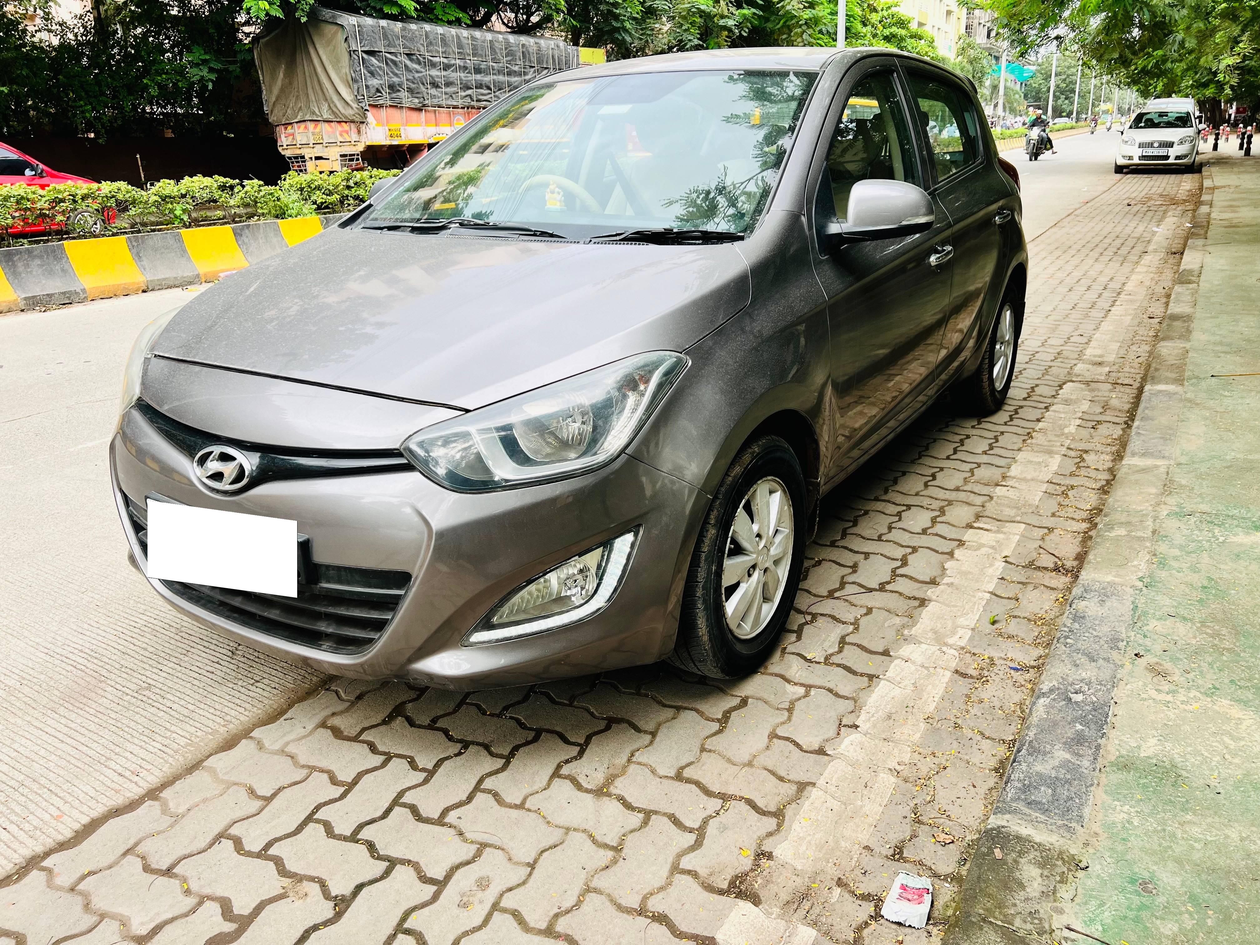 Used 2013 Hyundai i20 1197 cc Petrol Manual Car in Pune at ₹3.55