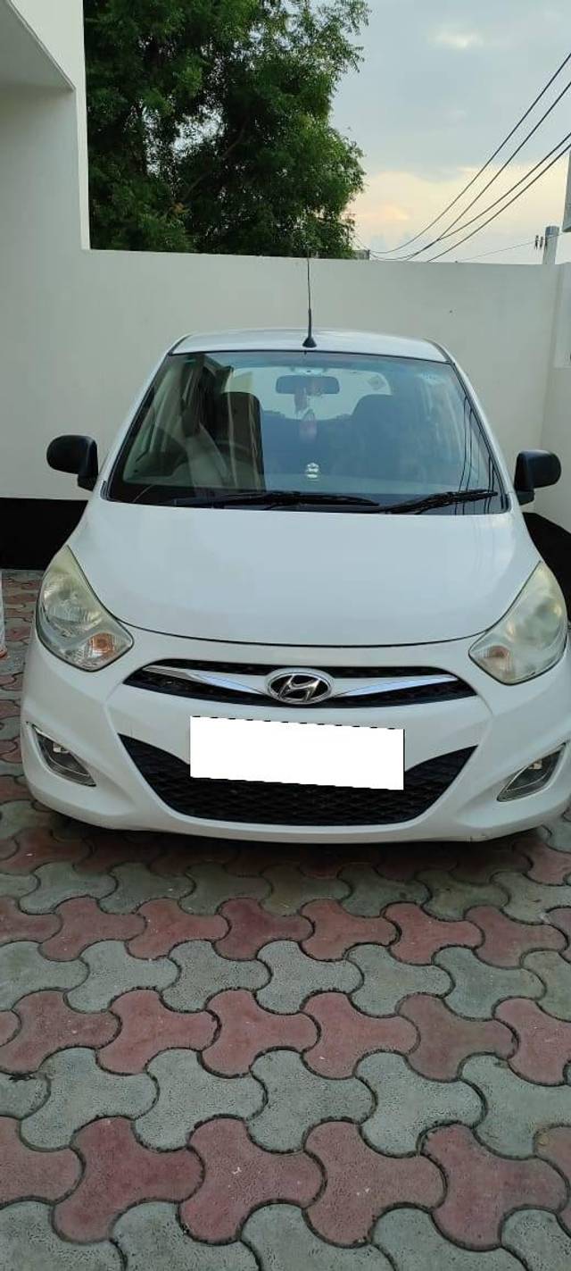 https://images10.gaadi.com/usedcar_image/4634223/original/processed_c0f8f202-d671-4c9d-b9a2-12a88d49586f.jpg?imwidth=6401
