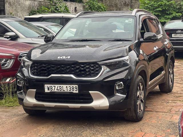 https://images10.gaadi.com/usedcar_image/4634268/original/processed_0156d38af9e2d5b0d6635c6ebbccd9bb.jpg?imwidth=6402