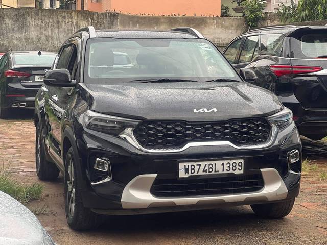 https://images10.gaadi.com/usedcar_image/4634268/original/processed_e7ed8e1f904dd9425186e185cb5b752e.jpg?imwidth=6400