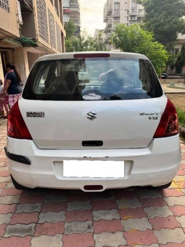 https://images10.gaadi.com/usedcar_image/4634269/original/processed_fde861d4-f0d9-4459-9460-802b77dce7c7.jpeg?imwidth=6402