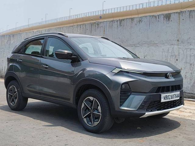 https://images10.gaadi.com/usedcar_image/4634294/original/processed_7a6f684af598916ed1a55c59a2e6c614.jpg?imwidth=6400