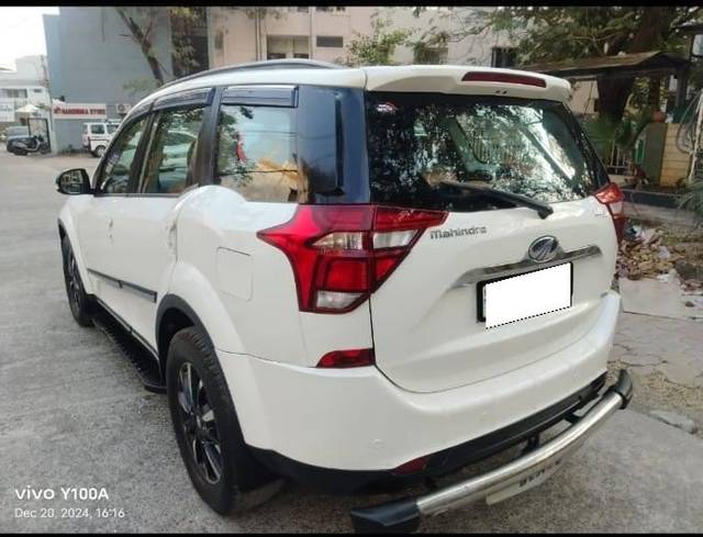 https://images10.gaadi.com/usedcar_image/4634298/original/processed_895c43303b9ab799a2e6b8e0a5dcff42.jpg?imwidth=6401