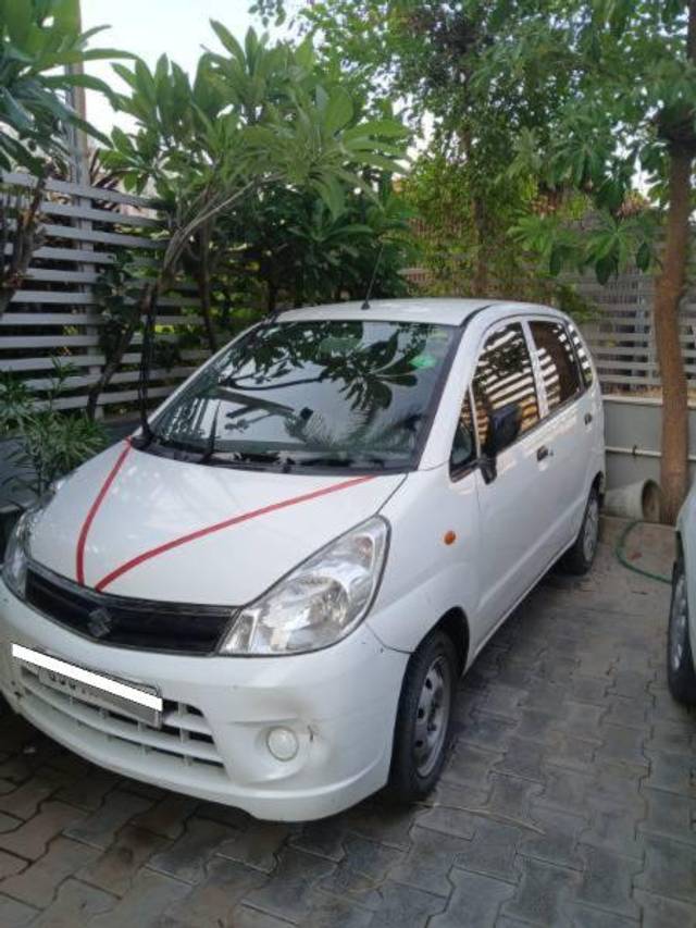https://images10.gaadi.com/usedcar_image/4634308/original/processed_141817bc-2ebb-432c-bb05-6b65cf0f0531.jpeg?imwidth=6401