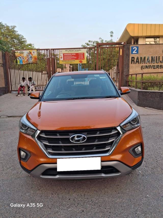 https://images10.gaadi.com/usedcar_image/4634315/original/processed_b76a42dbb230128973dc8c70895a7332.jpg?imwidth=6400