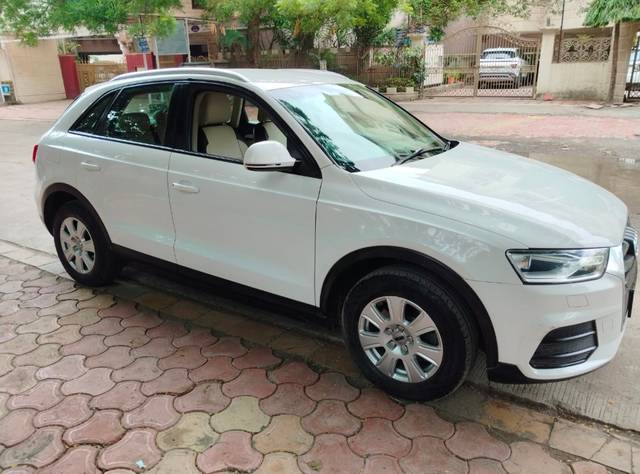 https://images10.gaadi.com/usedcar_image/4634332/original/9f946428f20bbe30ffcaf73a811599ae.jpg?imwidth=6400