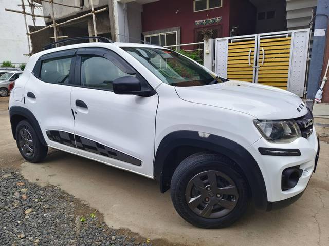 https://images10.gaadi.com/usedcar_image/4634334/original/processed_21018731747f95068ad81b27d7757a93.jpg?imwidth=6400