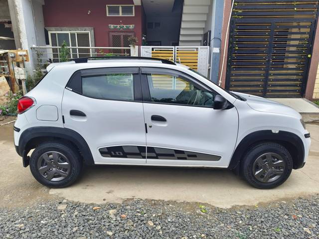 https://images10.gaadi.com/usedcar_image/4634334/original/processed_78cabb2ea955c6d8ab01048708c259e7.jpg?imwidth=6401