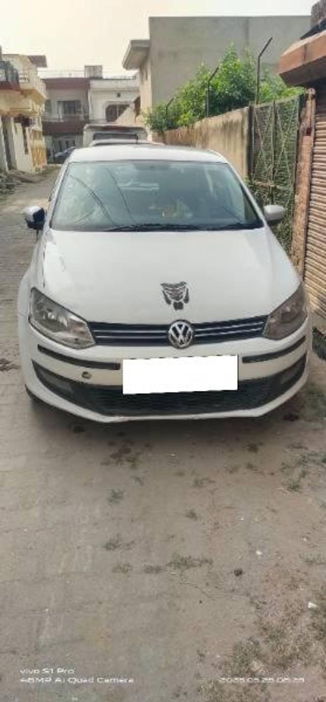 https://images10.gaadi.com/usedcar_image/4634353/original/processed_f4470066-af4d-4ac6-b251-7c6df8590b70.jpg?imwidth=6400