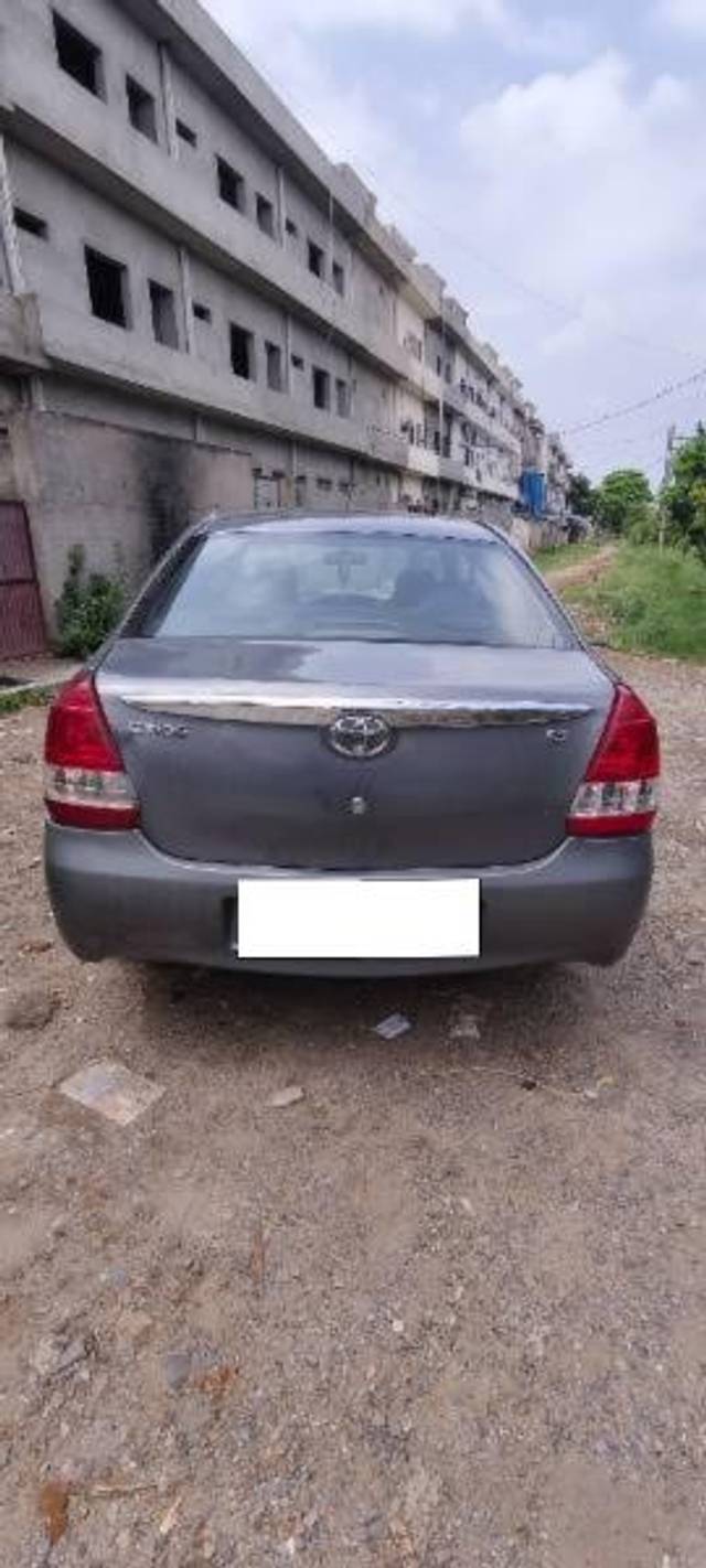 https://images10.gaadi.com/usedcar_image/4634356/original/processed_255dd9d6-4c11-4c3b-97ea-68101e0e5e94.jpg?imwidth=6401