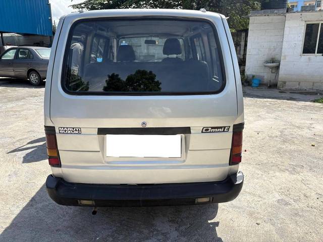 https://images10.gaadi.com/usedcar_image/4634361/original/processed_78c53f9baedfdfdd26e3e50f45680b33.jpg?imwidth=6401
