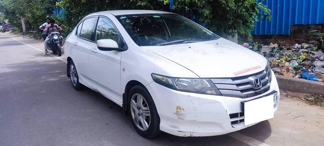 https://images10.gaadi.com/usedcar_image/4634421/original/processed_5db62bc1-3799-41fb-b9a7-ca01e2f6ec97.jpg?imwidth=6400