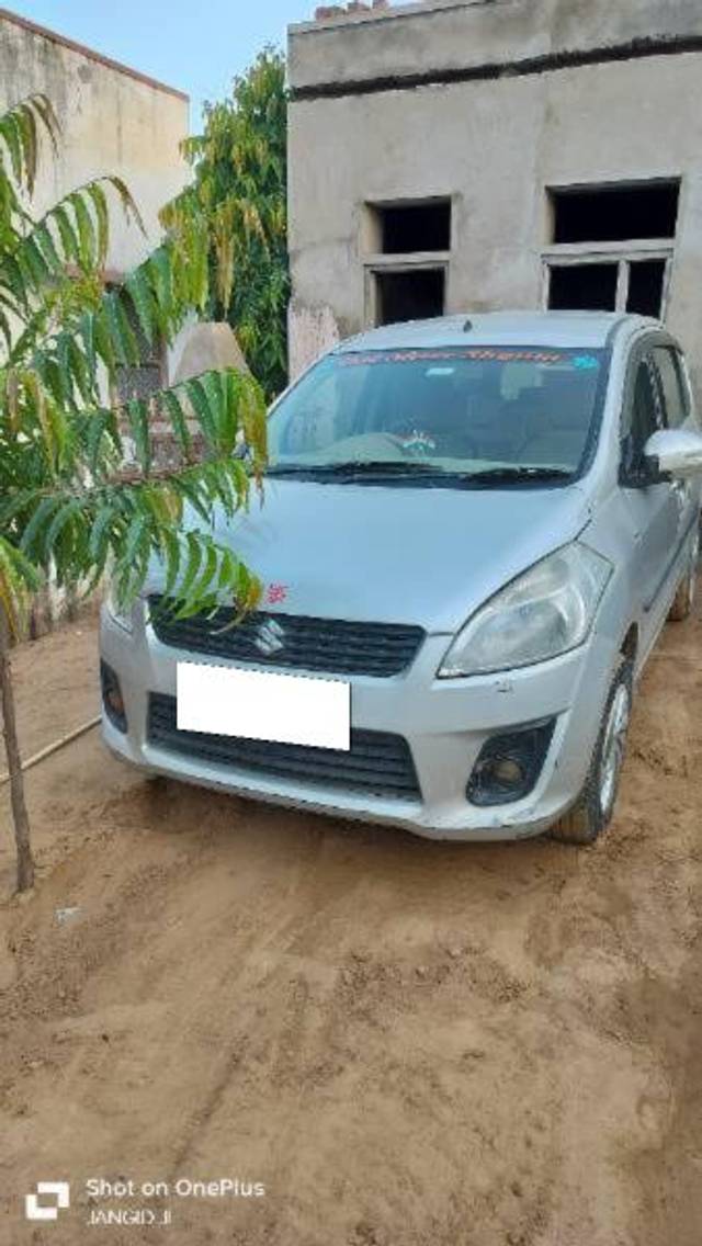 https://images10.gaadi.com/usedcar_image/4634427/original/processed_ea63b79b-cdb4-463a-b36a-85bcfed85053.jpg?imwidth=6400