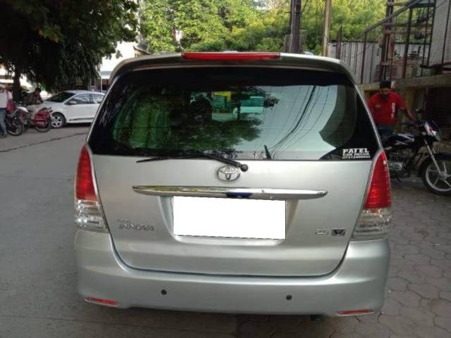 https://images10.gaadi.com/usedcar_image/4634428/original/processed_1e7224a877c789df92489dbdfe24d5fc.jpg?imwidth=6402