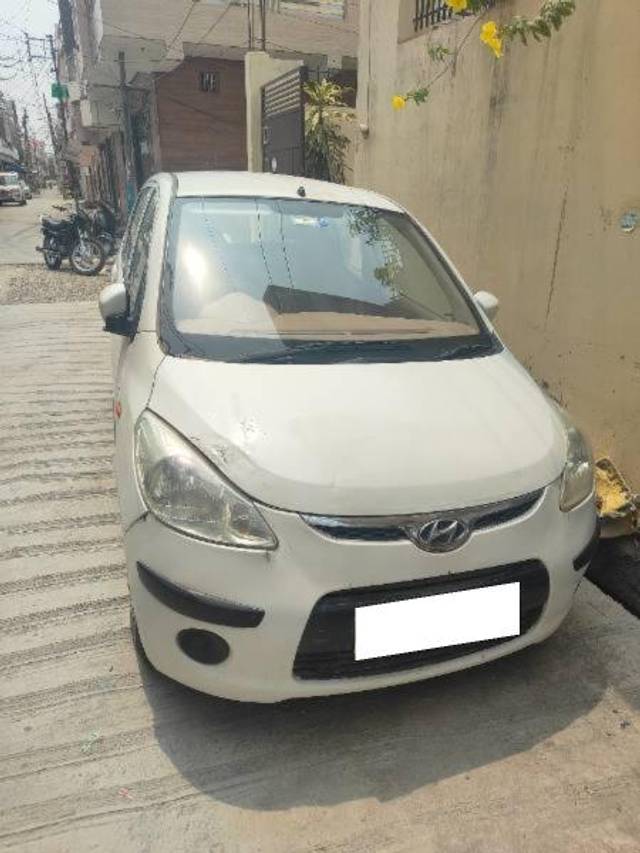 https://images10.gaadi.com/usedcar_image/4634443/original/processed_da6ec6b5-a07a-42ff-8e4c-a0b3598d795b.jpg?imwidth=6400