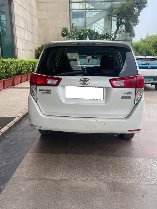 https://images10.gaadi.com/usedcar_image/4634454/original/processed_46f8aa41a357f7a2603a270ad07deaa2.jpg?imwidth=6401