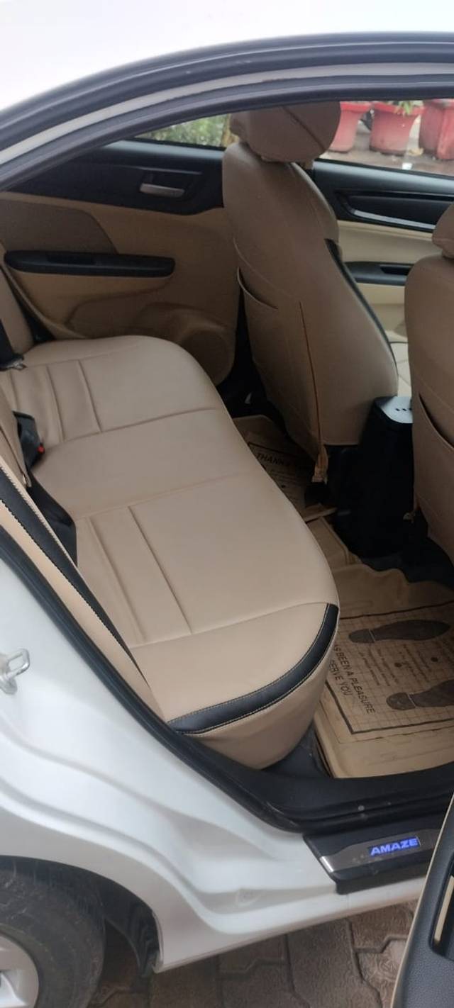 https://images10.gaadi.com/usedcar_image/4634474/original/68073c98ea6dc8bbfd9c1956dd006a7c.jpeg?imwidth=6402