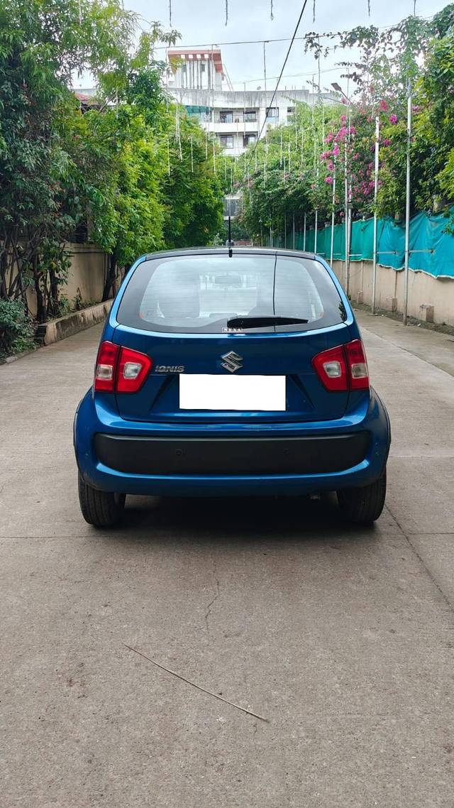 https://images10.gaadi.com/usedcar_image/4634478/original/processed_c62ef282269c41ba05c52430069fc612.jpg?imwidth=6401