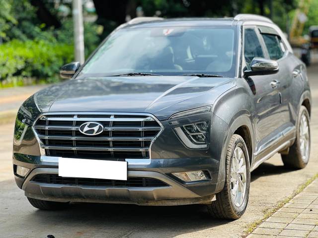 https://images10.gaadi.com/usedcar_image/4634571/original/processed_11eb5e35-382a-4473-9d7b-7db3fe1fdf7f.jpg?imwidth=6402